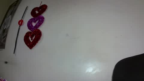 Ashley online show from April 16, 9:39 pm