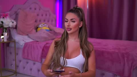 Ashley online show from March 6, 8:16 pm