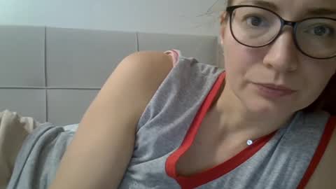 Ashley online show from September 29, 5:01 am