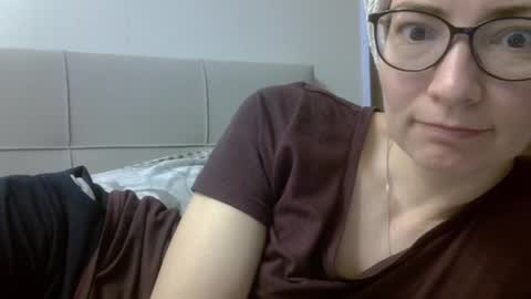 Ashley online show from February 5, 7:13 am