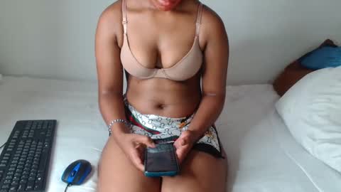 ashleyt255 online show from November 6, 6:53 pm