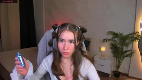 Ashley online show from February 1, 1:31 pm