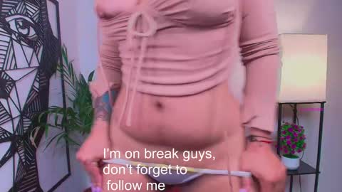 Ashleyy18   online show from June 2, 11:29 pm