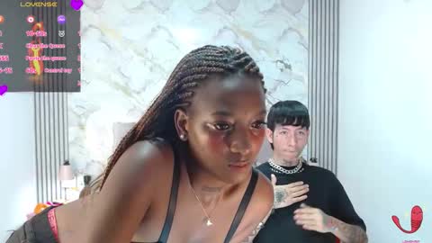 AshlieeGreenn online show from March 25, 7:42 pm