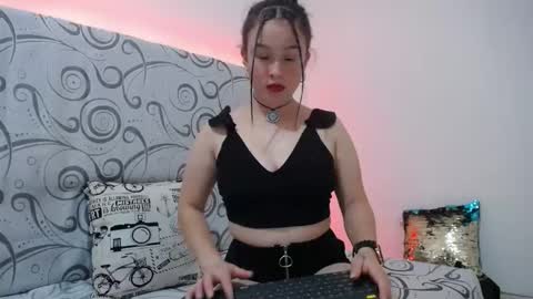 engel online show from December 17, 7:18 am