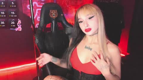 Snapshot of ashmila chatting on January 23, 7:00 am Mila online show from January 23, 7:00 am