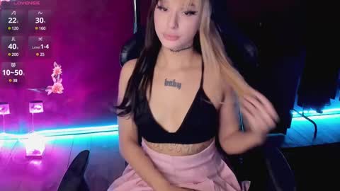 Snapshot of ashmila chatting on March 11, 6:53 am Mila online show from March 11, 6:53 am