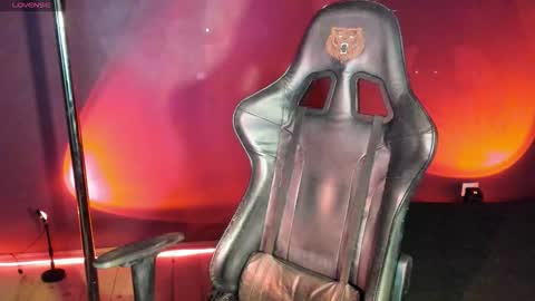 Snapshot of ashmila chatting on September 23, 9:23 am Mila online show from September 23, 9:23 am