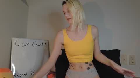 Ash online show from March 11, 1:00 am