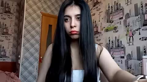 Lina online show from January 8, 11:40 pm