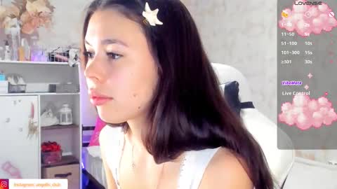adeline online show from October 29, 11:34 am