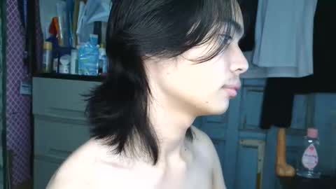Snapshot of asian_babyboi chatting on October 15, 11:54 am asian_babyboi online show from October 15, 11:54 am