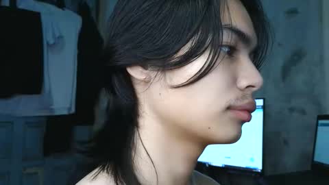Snapshot of asian_babyboi chatting on October 16, 5:47 pm asian_babyboi online show from October 16, 5:47 pm
