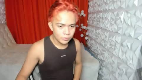 asian_blakefoster online show from April 2, 11:19 am