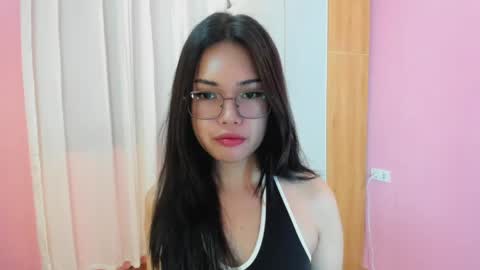 Cecily online show from April 12, 7:13 am