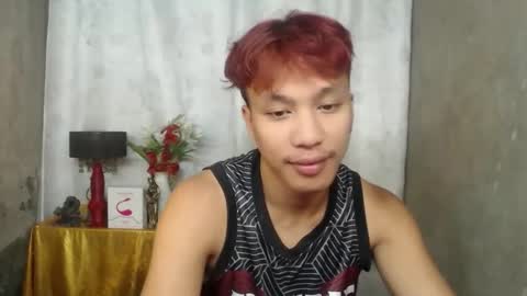 Snapshot of asian_cum_josh chatting on October 24, 9:28 am asian_cum_josh online show from October 24, 9:28 am