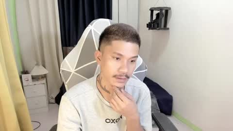 Snapshot of asian_cumsawyer chatting on January 6, 8:35 am bigload CUM take me private show or passwordshow online show from January 6, 8:35 am