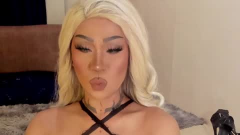 Snapshot of asian_cumsawyer chatting on March 3, 3:19 am bigload CUM take me private show or passwordshow online show from March 3, 3:19 am