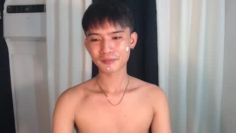 Snapshot of asian_cutiebaexx chatting on November 18, 2:50 am Pat online show from November 18, 2:50 am