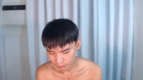 Snapshot of asian_cutiebaexx chatting on November 28, 12:46 am Pat online show from November 28, 12:46 am