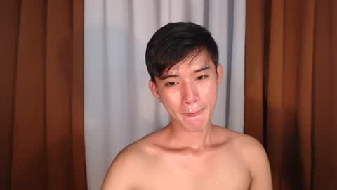 Snapshot of asian_cutiebaexx chatting on December 16, 6:40 am Pat online show from December 16, 6:40 am