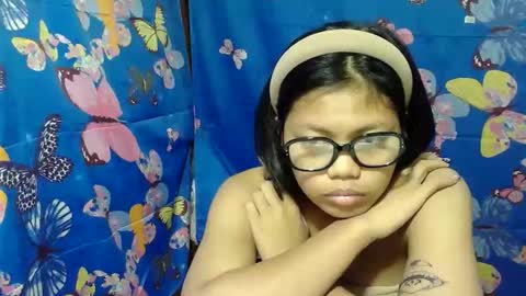 Snapshot of asian_decy chatting on November 25, 1:33 pm asian_decy online show from November 25, 1:33 pm