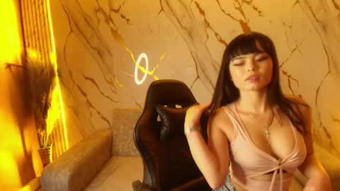 asian_hot_tf online show from October 14, 9:15 pm