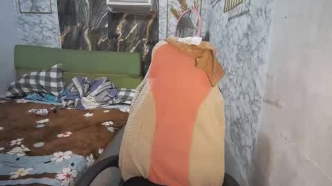 im janeth single mom online show from April 14, 10:27 pm