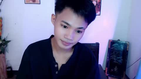 Snapshot of asian_lover05 chatting on October 7, 3:53 pm asian_lover05 online show from October 7, 3:53 pm