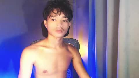 Snapshot of asian_mjxx chatting on May 16, 11:31 am cCALL ME MJ online show from May 16, 11:31 am
