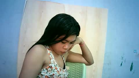 Snapshot of asian_novielyn19xxx chatting on May 27, 1:57 am asian_novielyn19xxx online show from May 27, 1:57 am