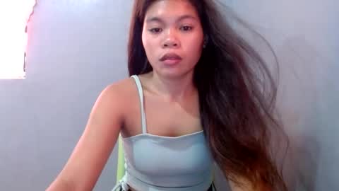 Snapshot of asian_novielyn19xxx chatting on August 5, 10:33 pm asian_novielyn19xxx online show from August 5, 10:33 pm