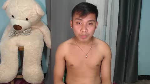 Snapshot of asian_prince_echoxx chatting on December 7, 5:15 am Echoo online show from December 7, 5:15 am