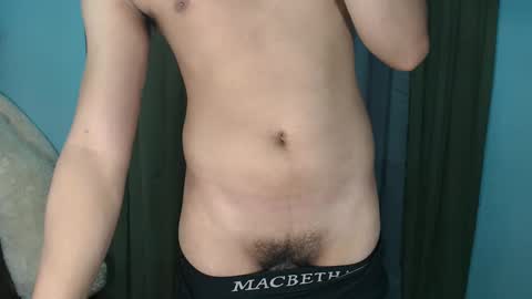 Snapshot of asian_prince_echoxx chatting on February 17, 3:25 am Echoo online show from February 17, 3:25 am