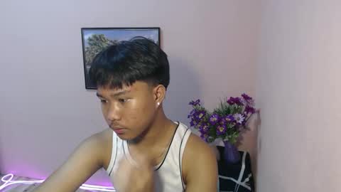 Snapshot of asian_prince_of_cock chatting on October 11, 5:22 pm Prince online show from October 11, 5:22 pm
