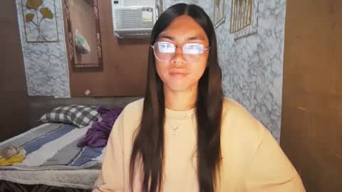 Rhean online show from November 23, 1:49 am