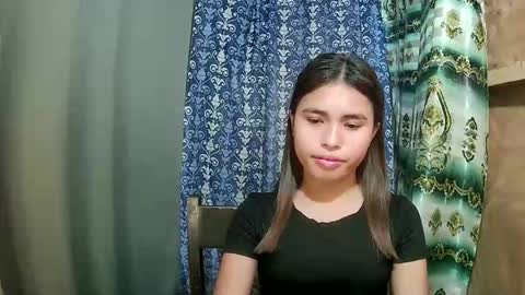 Snapshot of asian_sofiaxxx chatting on April 29, 6:39 am Sofia online show from April 29, 6:39 am