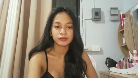 Snapshot of asian_trish chatting on October 20, 1:00 pm asian_trish online show from October 20, 1:00 pm