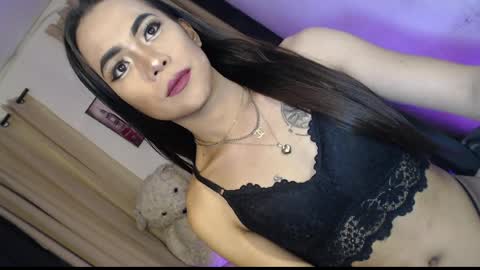 asian_ulysses online show from April 1, 1:41 pm