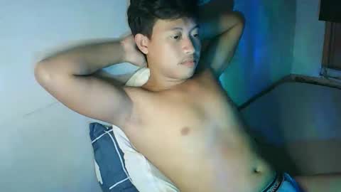 Snapshot of asian_ver chatting on February 22, 1:31 pm Asian ver cum online show from February 22, 1:31 pm