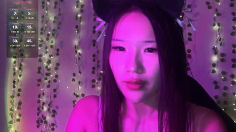 Snapshot of asian_vi chatting on October 25, 6:02 pm My name Vi online show from October 25, 6:02 pm