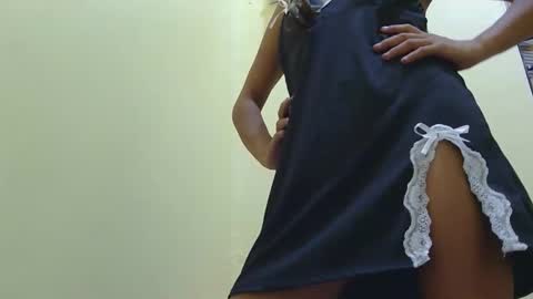 Snapshot of asianbeauty26 chatting on May 16, 10:36 am asianbeauty26 online show from May 16, 10:36 am