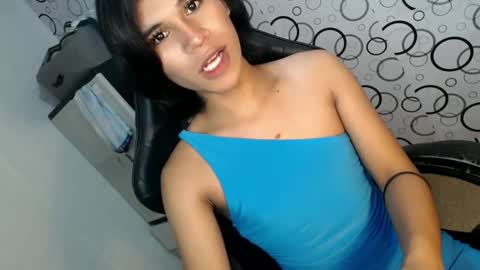 Snapshot of asianblk_barbiedoll chatting on December 15, 2:27 pm asianblk_barbiedoll online show from December 15, 2:27 pm
