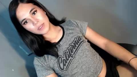 Snapshot of asianblk_barbiedoll chatting on September 25, 4:00 pm asianblk_barbiedoll online show from September 25, 4:00 pm