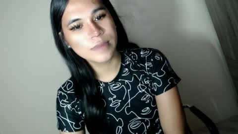 Snapshot of asianblk_barbiedoll chatting on June 25, 10:25 pm asianblk_barbiedoll online show from June 25, 10:25 pm