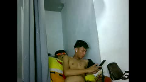 Snapshot of asiancockinsan chatting on September 20, 6:31 pm Isan online show from September 20, 6:31 pm