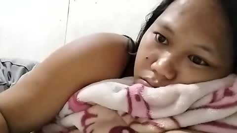 asiancreamy4u online show from December 3, 6:49 pm