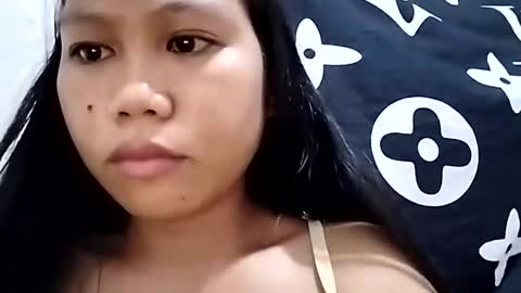 asiancreamy4u online show from December 5, 9:28 pm