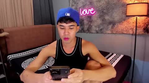 Snapshot of asiancum_peter chatting on September 29, 12:10 pm asiancum_peter online show from September 29, 12:10 pm