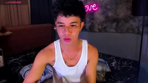 Snapshot of asiancum_peter chatting on November 3, 3:08 am asiancum_peter online show from November 3, 3:08 am